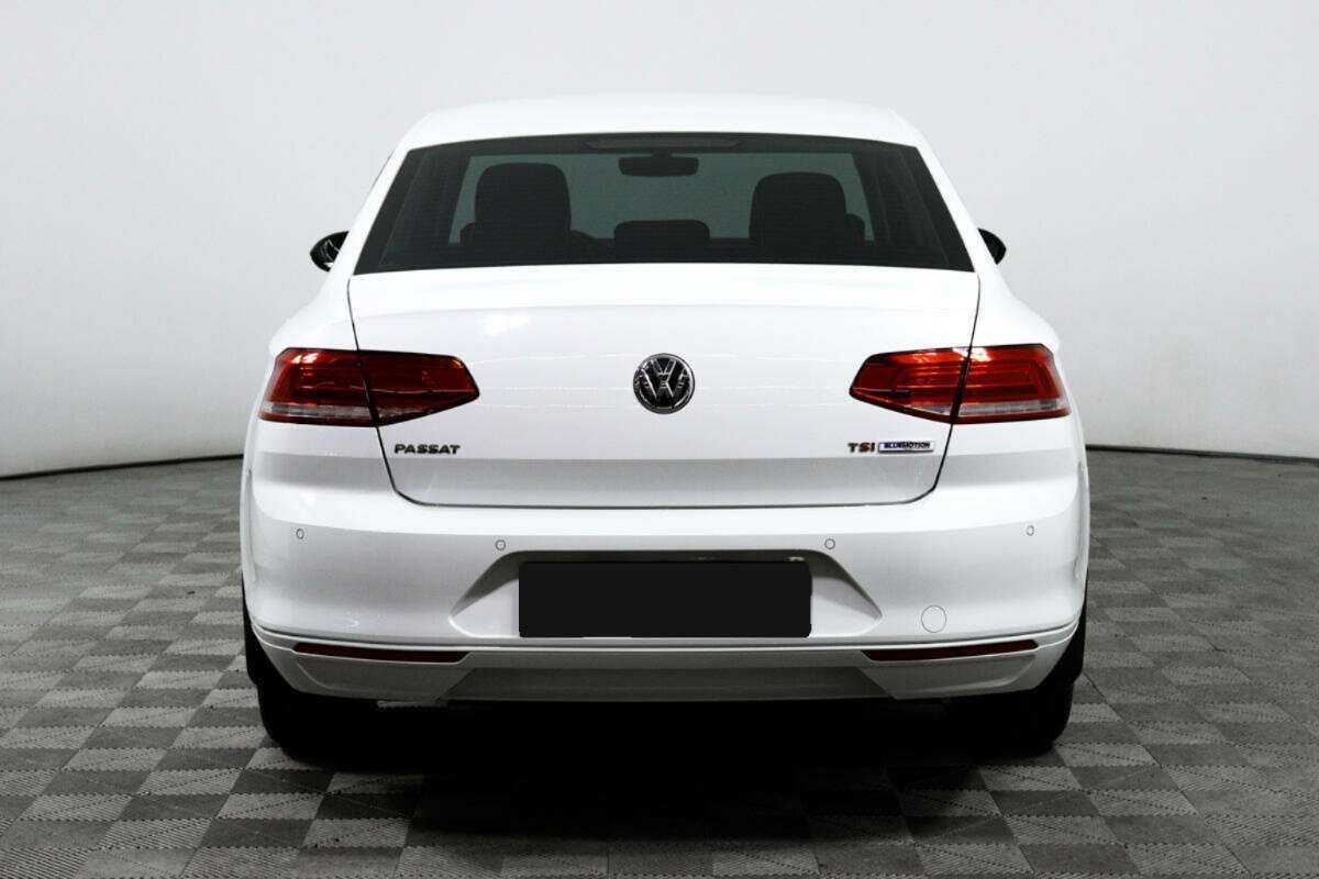 Volkswagen Passat 2016 года с пробегом. Фото: #5