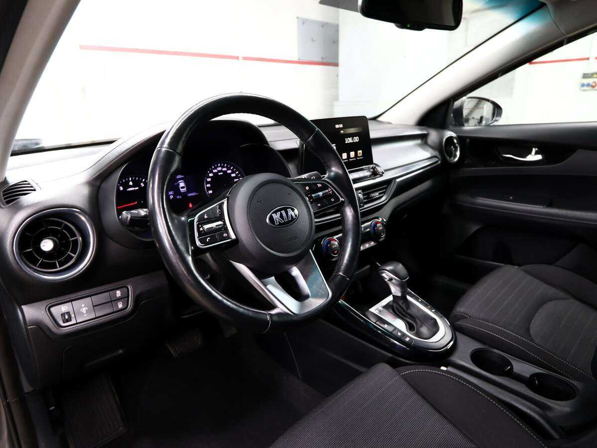 Kia Cerato 2020 года с пробегом. Фото: #5