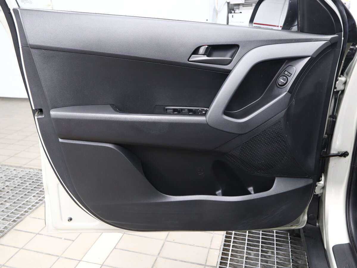 Hyundai Creta 2018 года с пробегом. Фото: #4