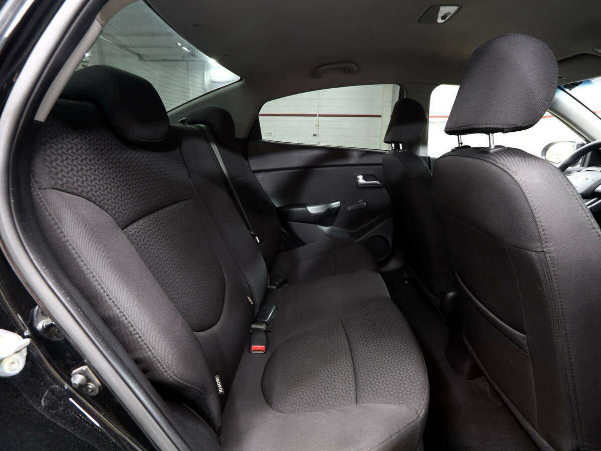 Kia Rio 2013 года с пробегом. Фото: #12