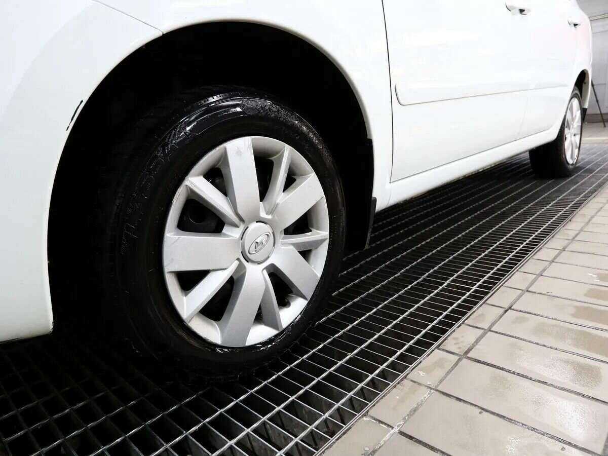 Lada (ВАЗ) Granta 2020 года с пробегом. Фото: #12