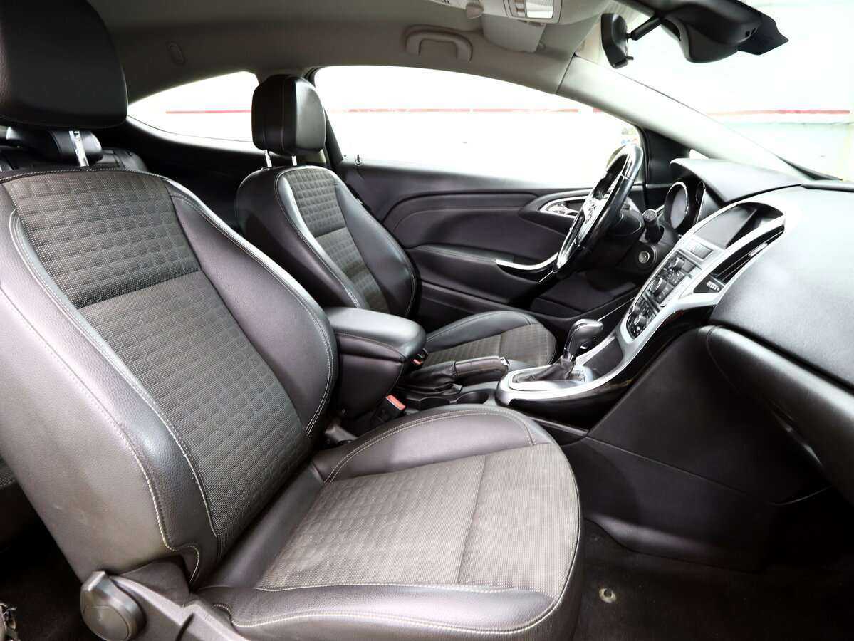 Opel Astra 2014 года с пробегом. Фото: #6