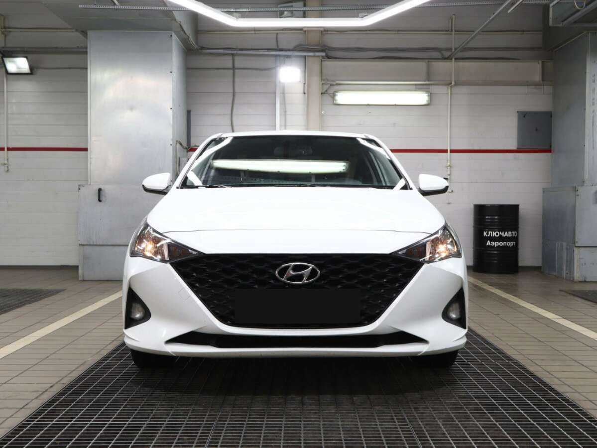 Hyundai Solaris 2020 года с пробегом. Фото: #2