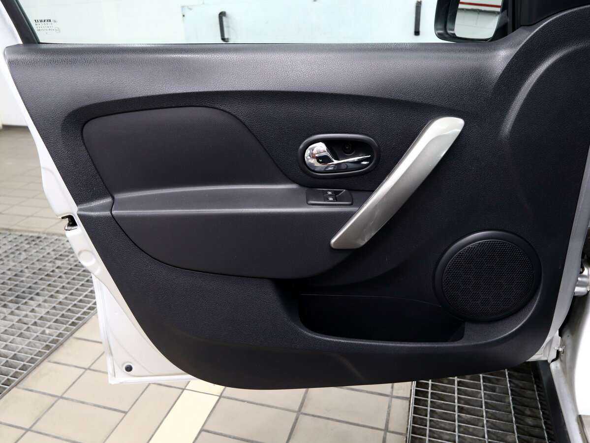 Renault Sandero 2020 года с пробегом. Фото: #15