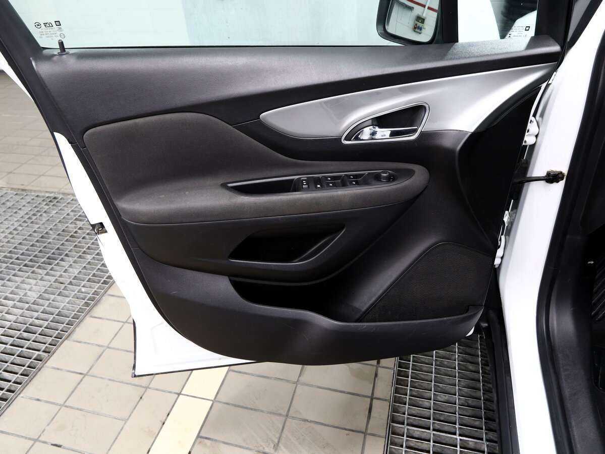 Opel Mokka 2013 года с пробегом. Фото: #13