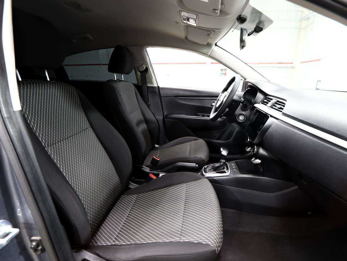 Kia Rio 2018 года с пробегом. Фото: #7