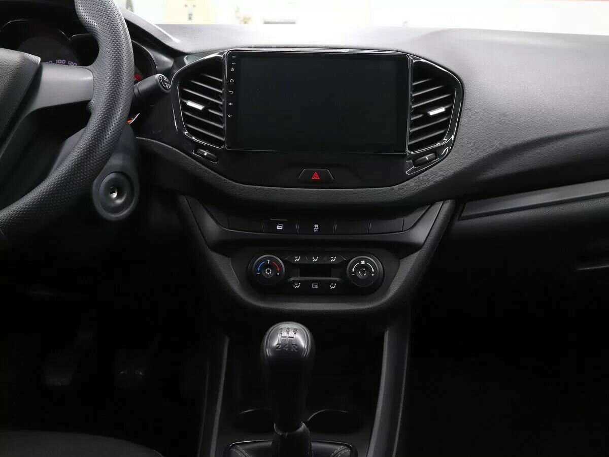 Lada (ВАЗ) Vesta 2021 года с пробегом. Фото: #14