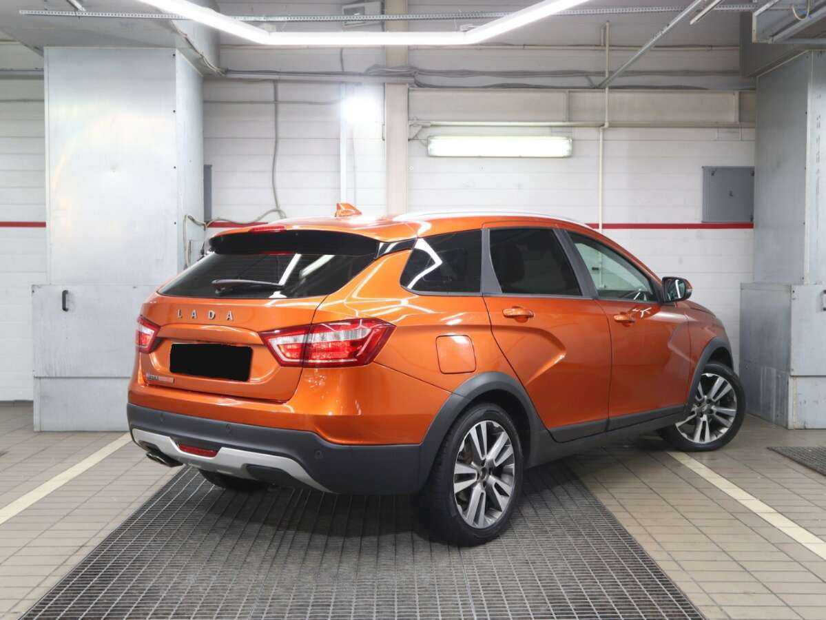 Lada (ВАЗ) Vesta 2021 года с пробегом. Фото: #2