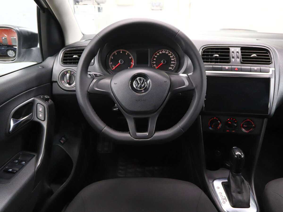 Volkswagen Polo 2017 года с пробегом. Фото: #10