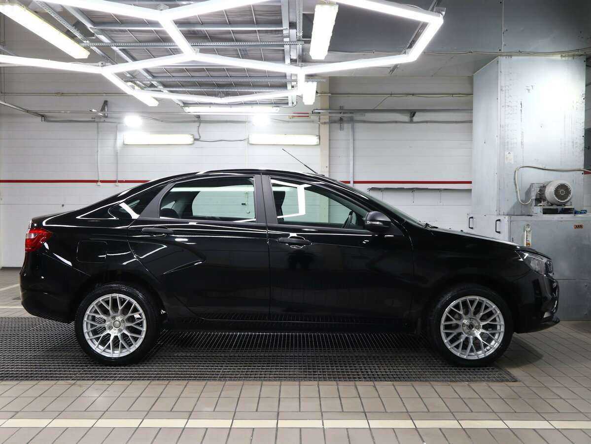 Lada (ВАЗ) Vesta 2020 года с пробегом. Фото: #2