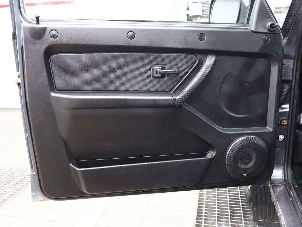 Lada (ВАЗ) 2131 (4x4) 2016 года с пробегом. Фото: #4