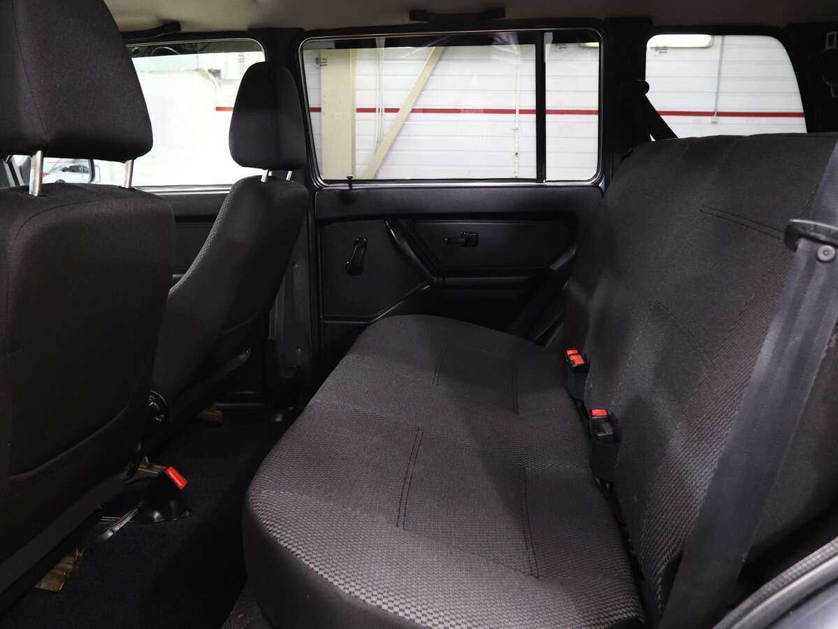 Lada (ВАЗ) 2131 (4x4) 2016 года с пробегом. Фото: #6