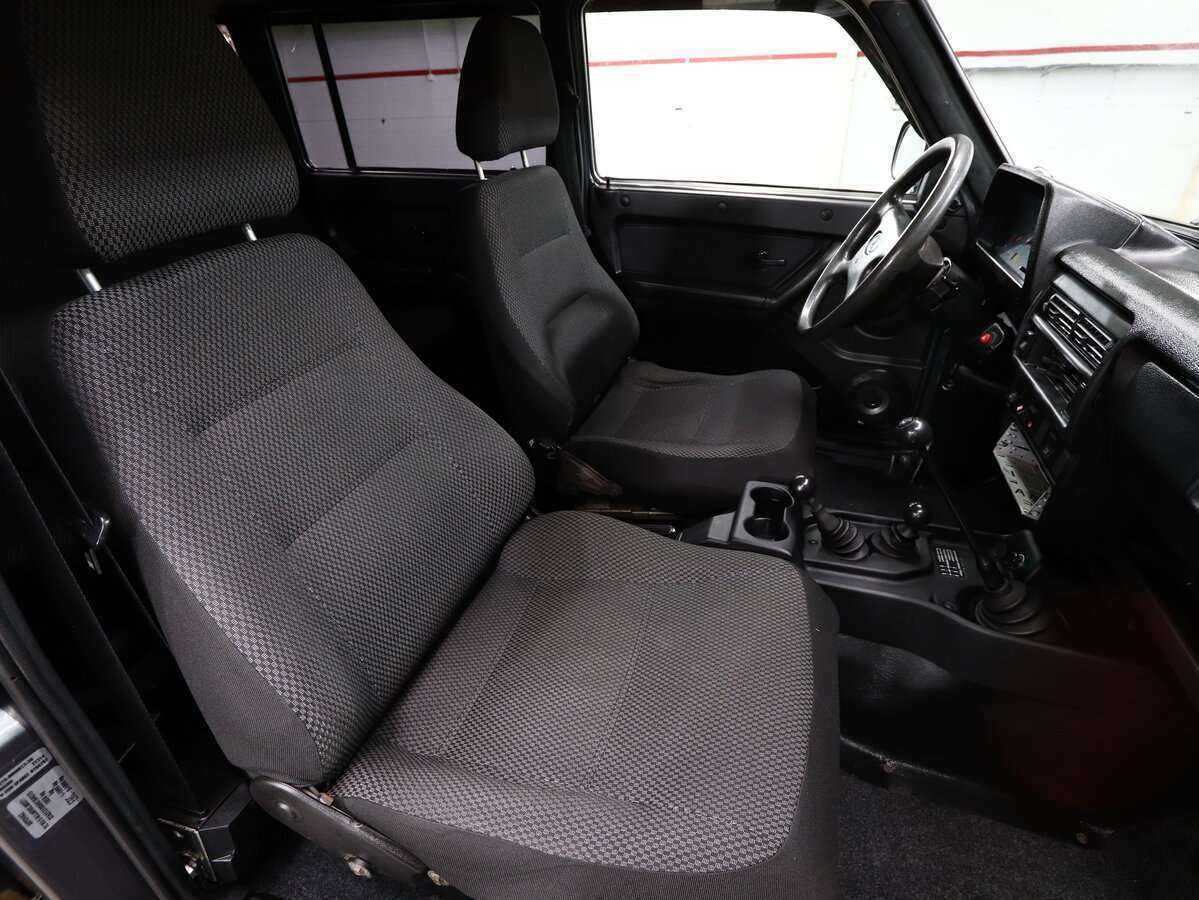 Lada (ВАЗ) 2131 (4x4) 2016 года с пробегом. Фото: #8