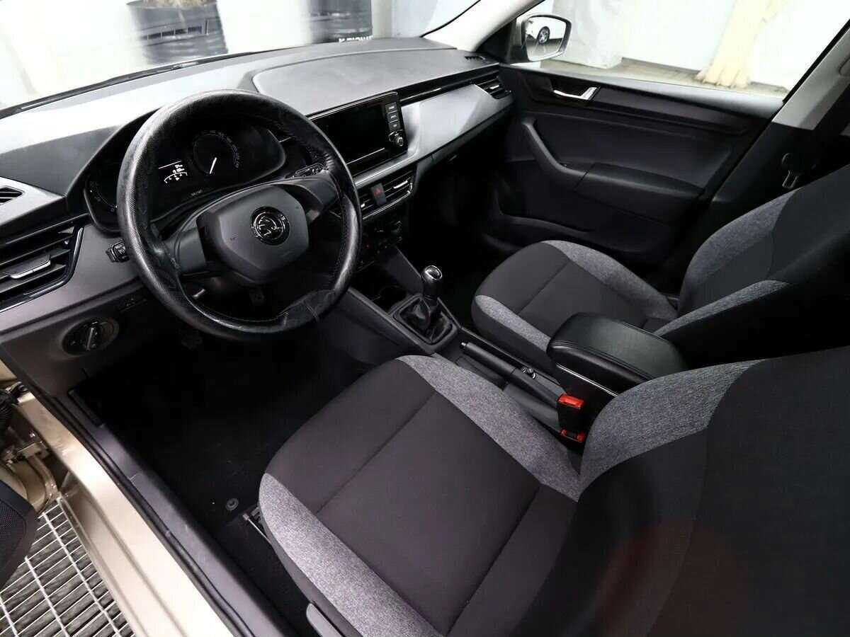 Skoda Rapid 2020 года с пробегом. Фото: #6