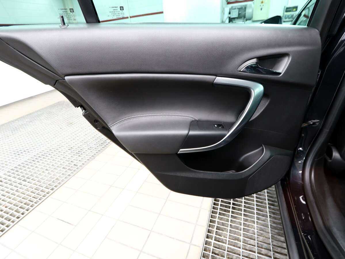 Opel Insignia 2014 года с пробегом. Фото: #14
