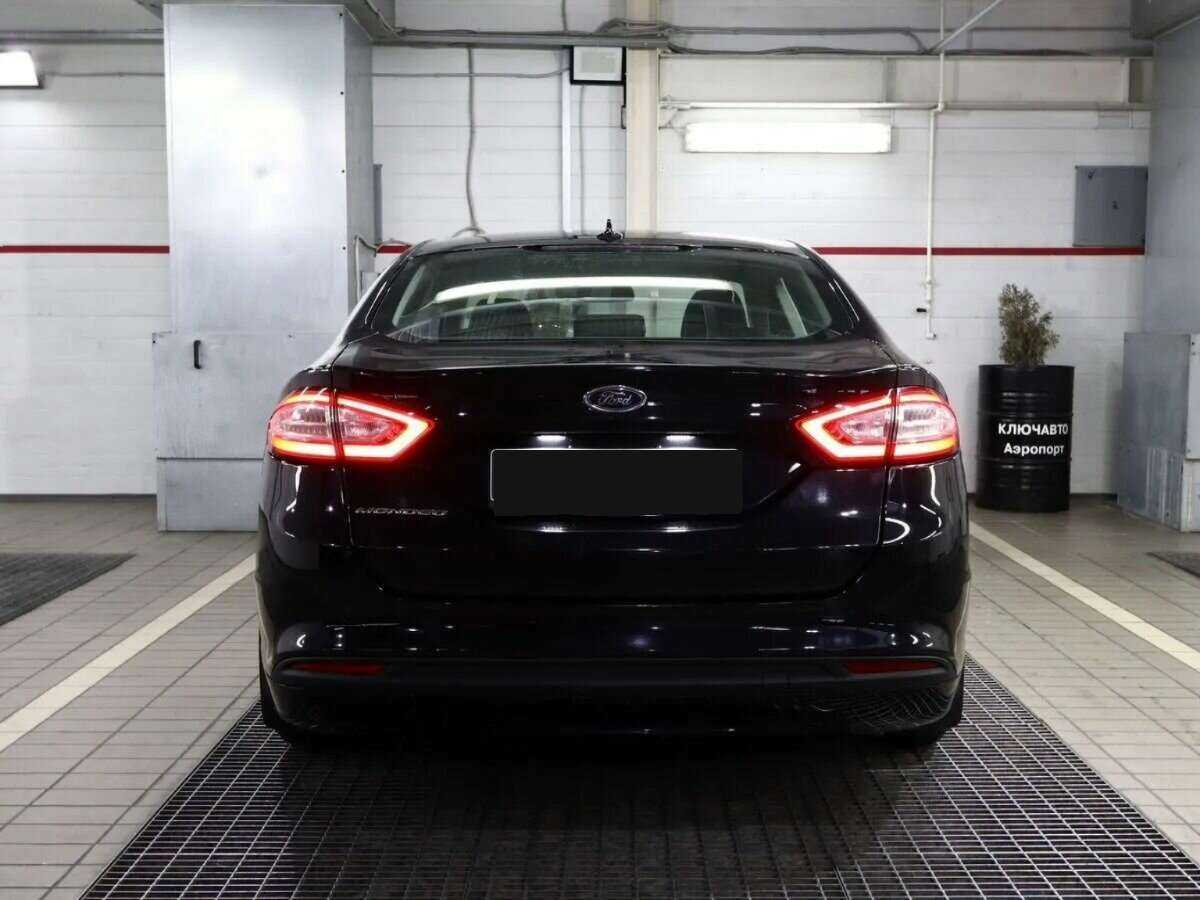 Ford Mondeo 2015 года с пробегом. Фото: #2