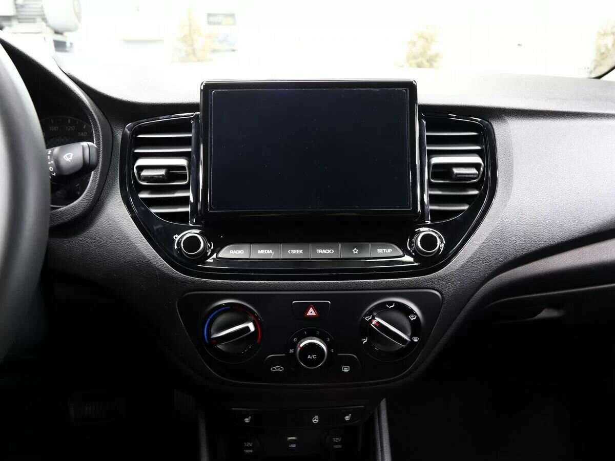 Hyundai Solaris 2021 года с пробегом. Фото: #18