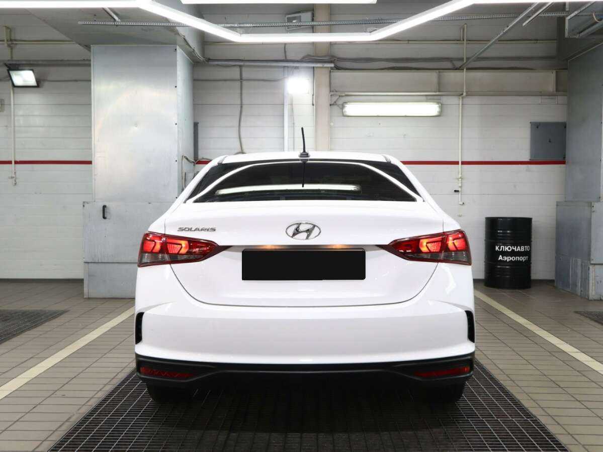 Hyundai Solaris 2021 года с пробегом. Фото: #2