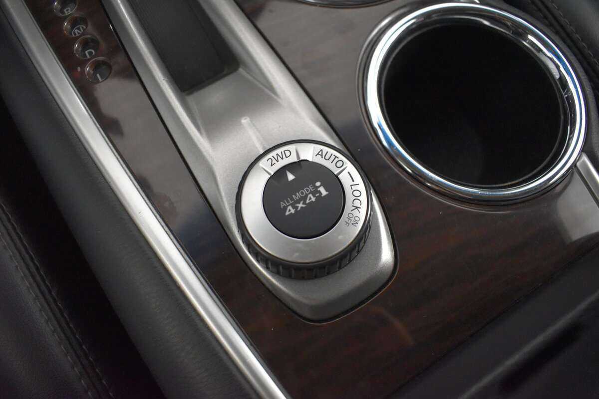 Nissan Pathfinder 2015 года с пробегом. Фото: #17