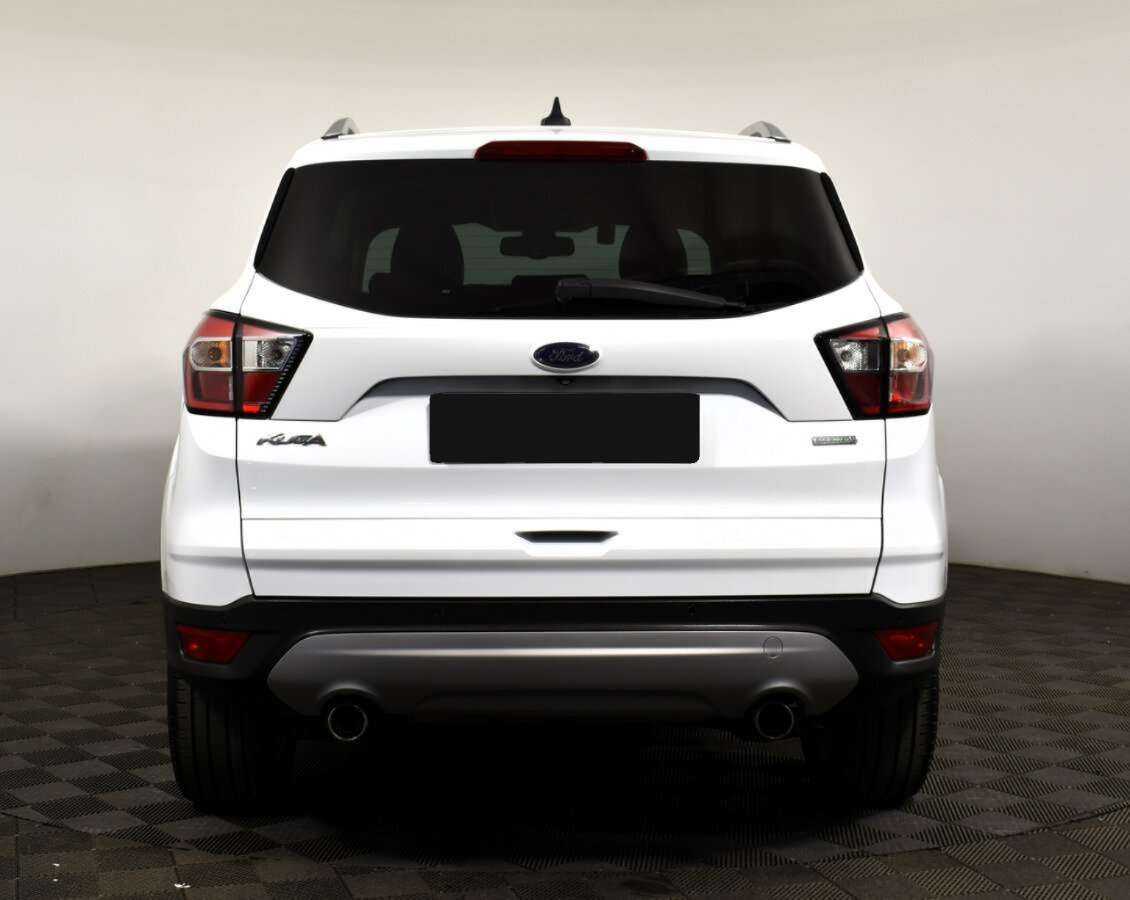 Ford Kuga 2017 года с пробегом. Фото: #4