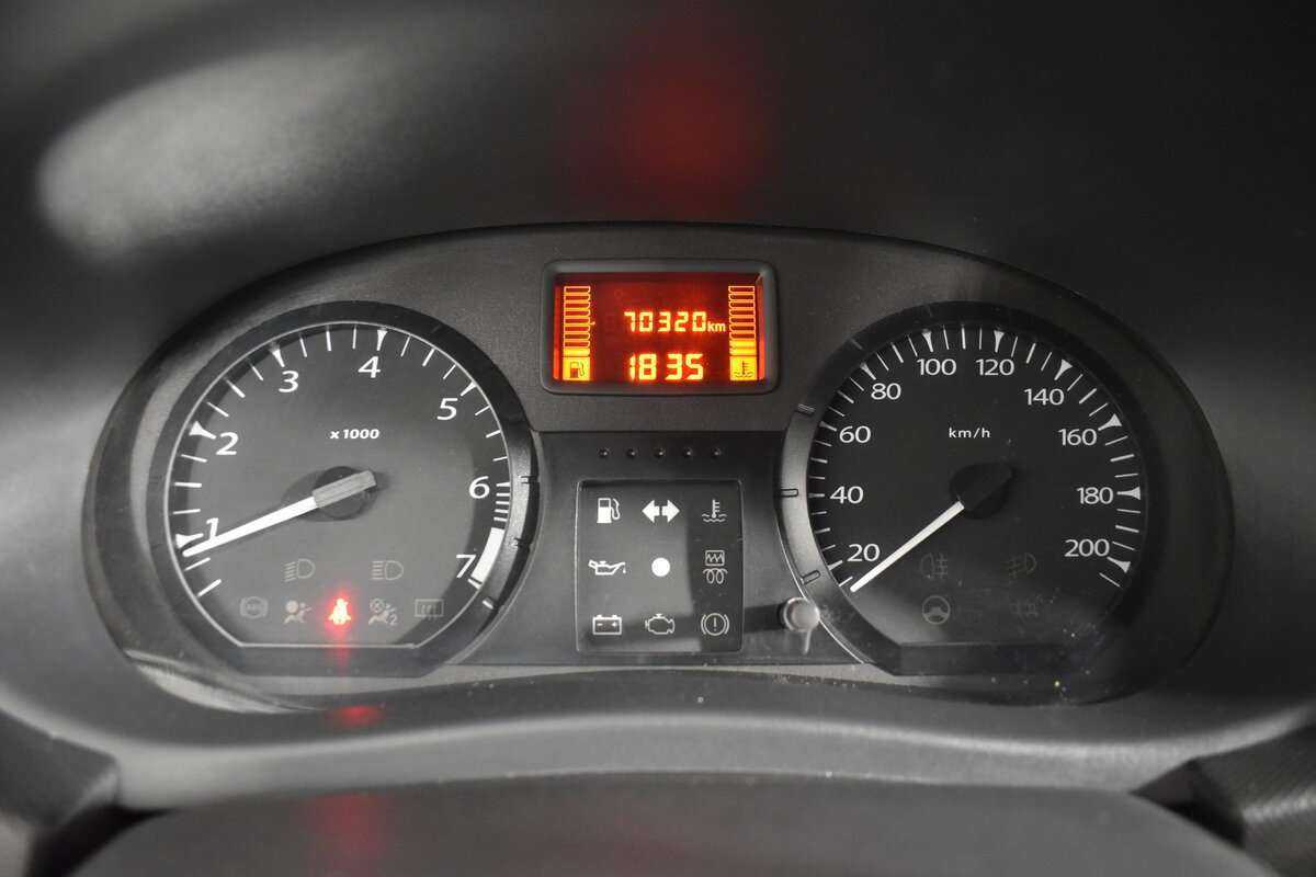 Lada (ВАЗ) Largus 2018 года с пробегом. Фото: #8