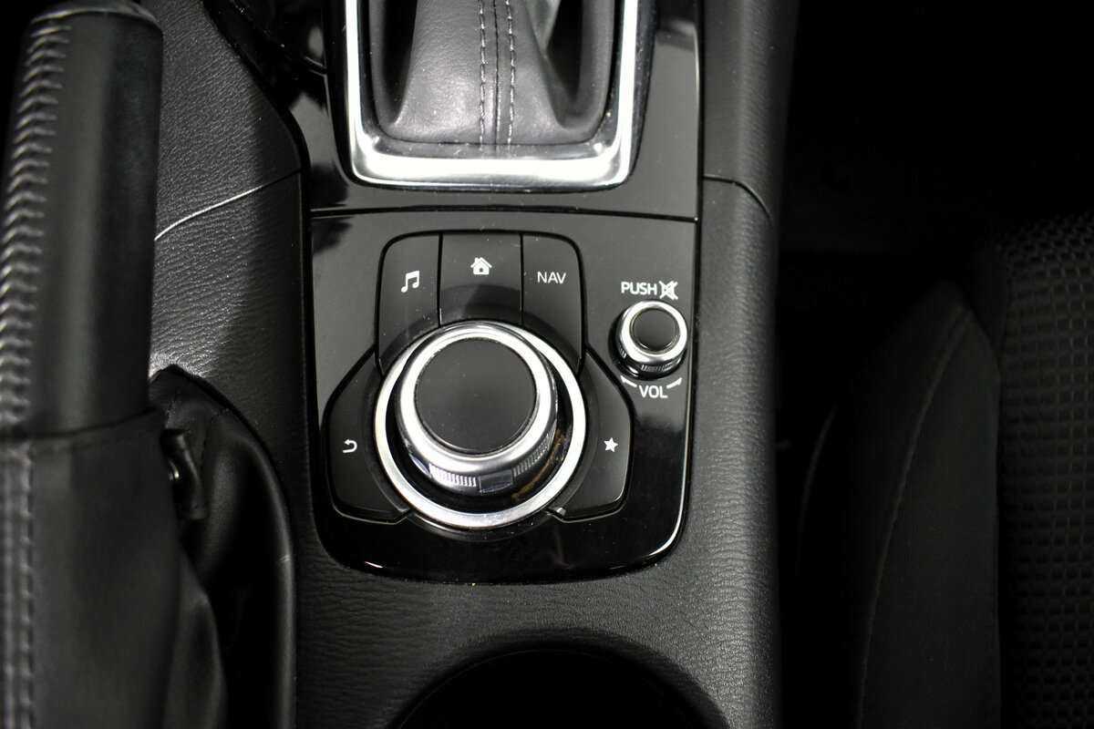 Mazda 3 2017 года с пробегом. Фото: #15