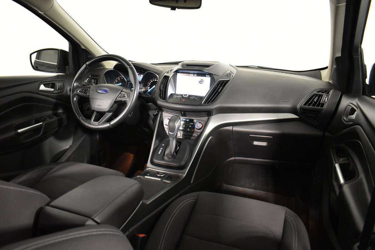 Ford Kuga 2017 года с пробегом. Фото: #12