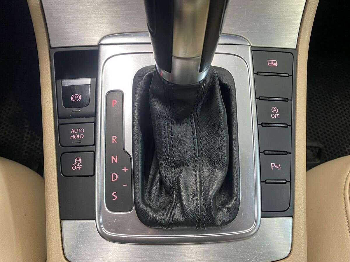 Volkswagen Passat 2012 года с пробегом. Фото: #15