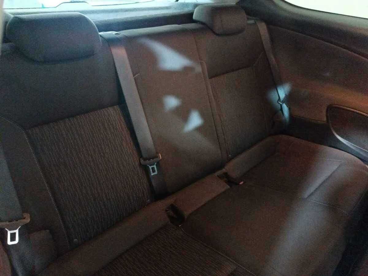 Opel Astra 2013 года с пробегом. Фото: #9