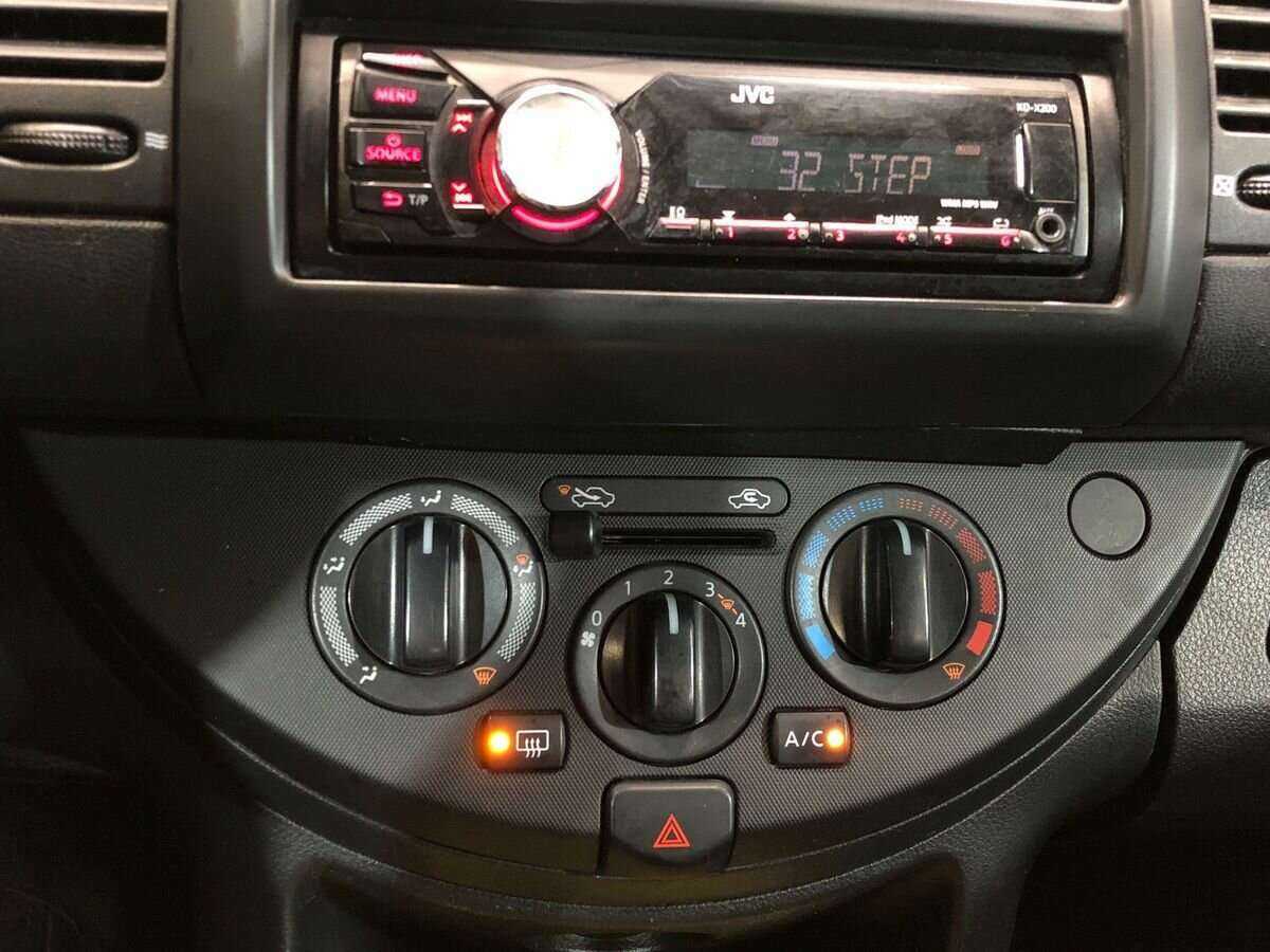 Nissan Note 2013 года с пробегом. Фото: #13