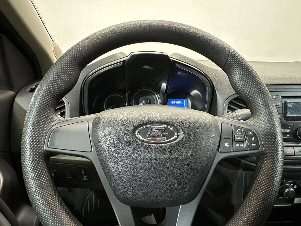 Lada (ВАЗ) XRAY 2017 года с пробегом. Фото: #11