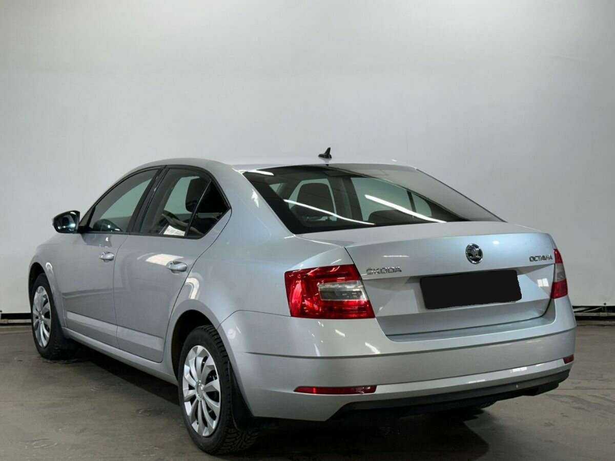 Skoda Octavia 2018 года с пробегом. Фото: #6