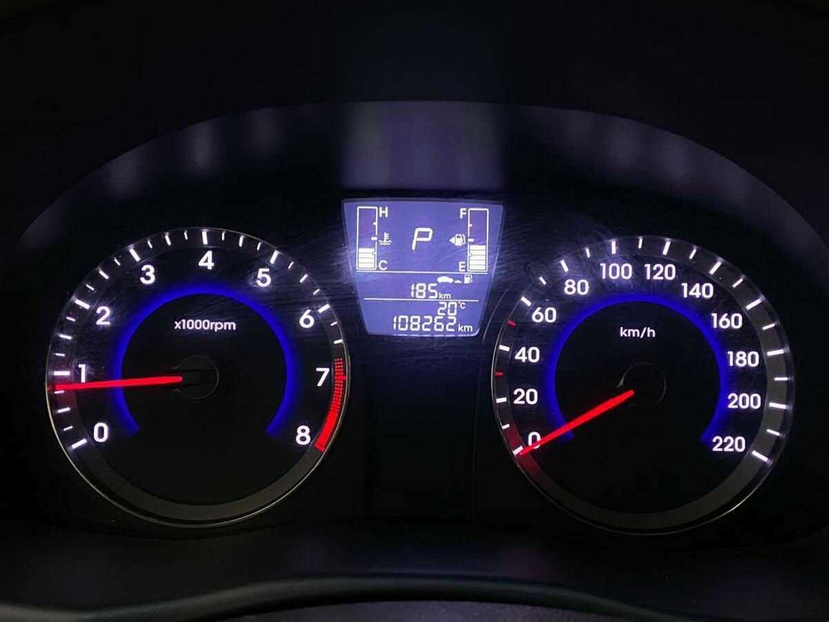 Hyundai Solaris 2015 года с пробегом. Фото: #12