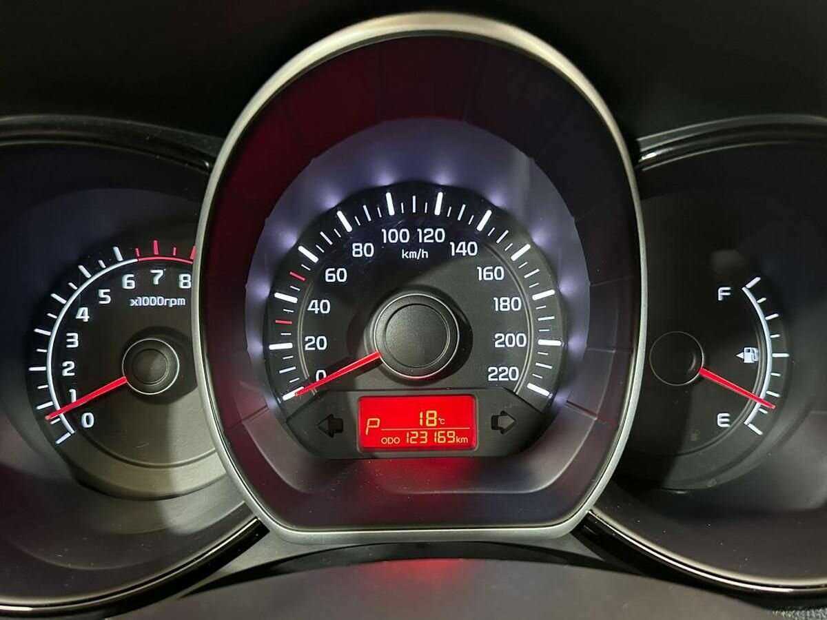 Kia Rio 2014 года с пробегом. Фото: #12