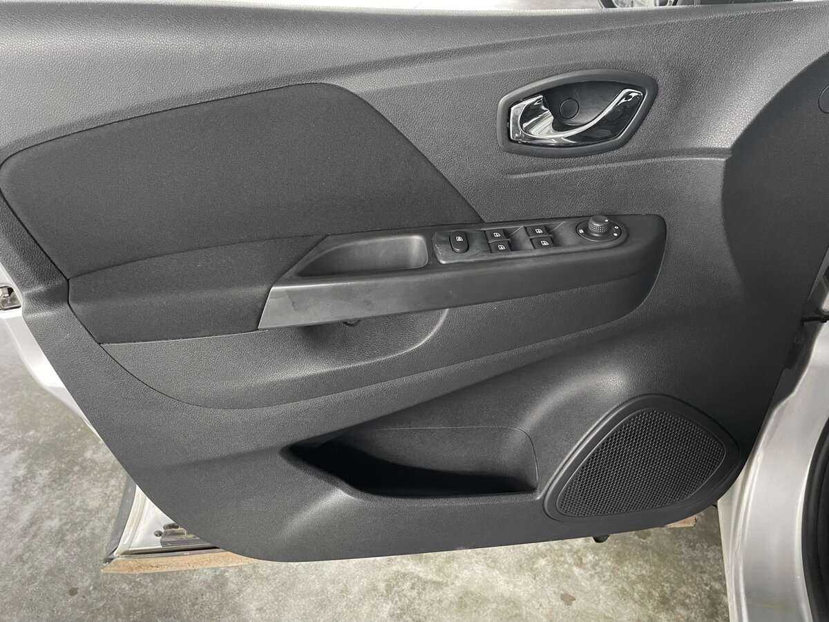 Renault Kaptur 2016 года с пробегом. Фото: #19