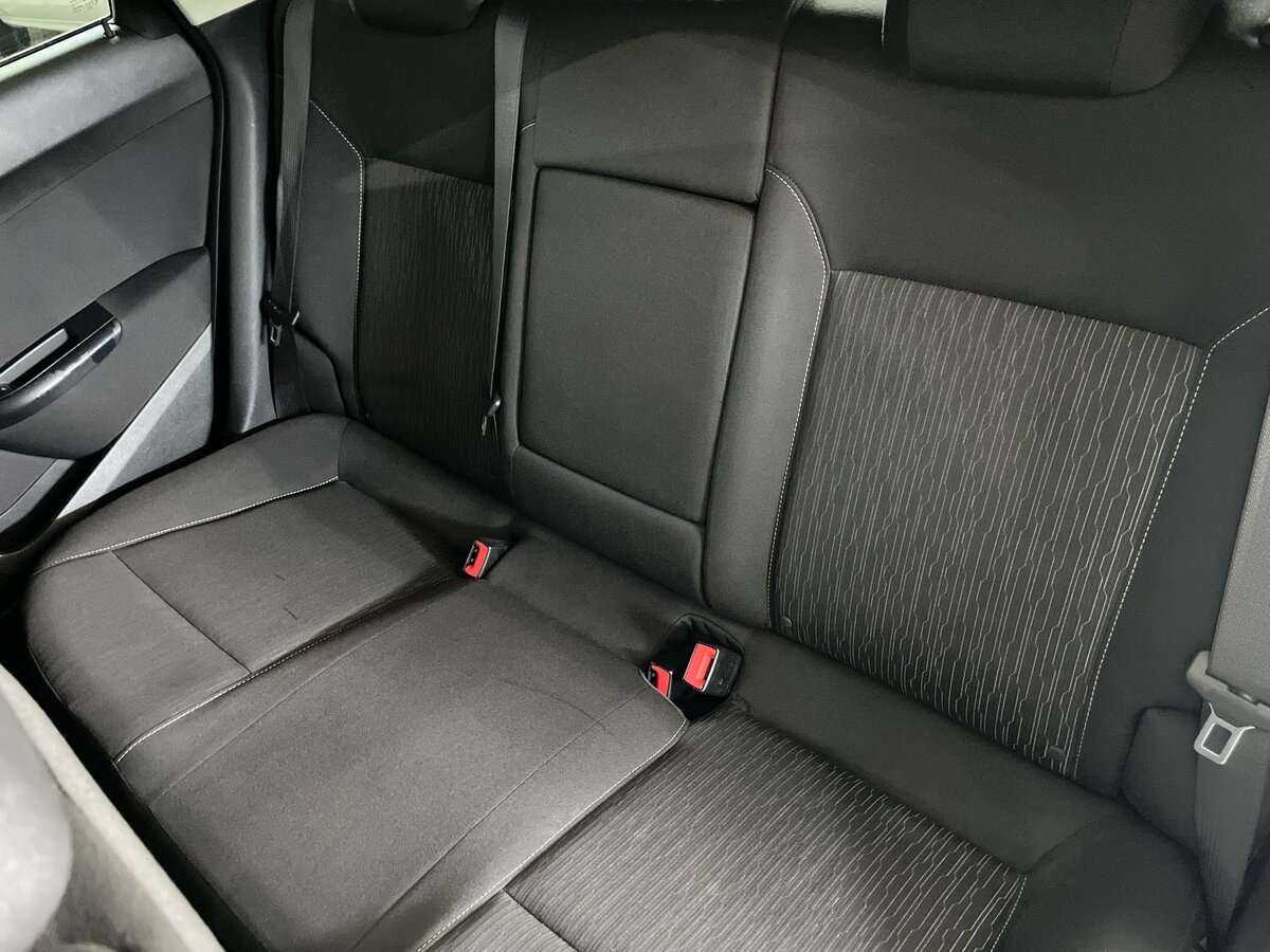 Opel Astra 2012 года с пробегом. Фото: #16