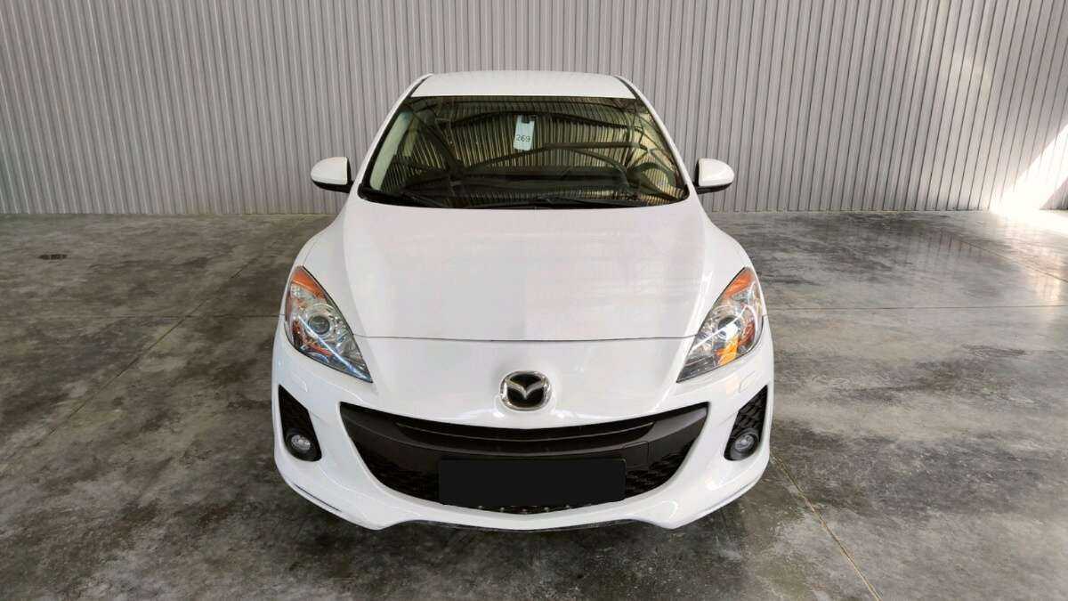 Mazda 3 2012 года с пробегом. Фото: #1