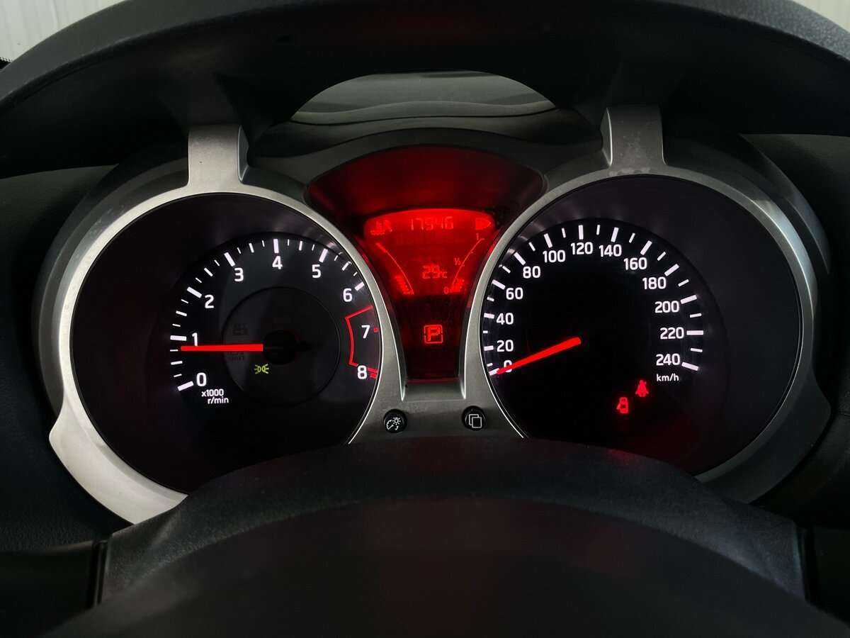 Nissan Juke 2014 года с пробегом. Фото: #12