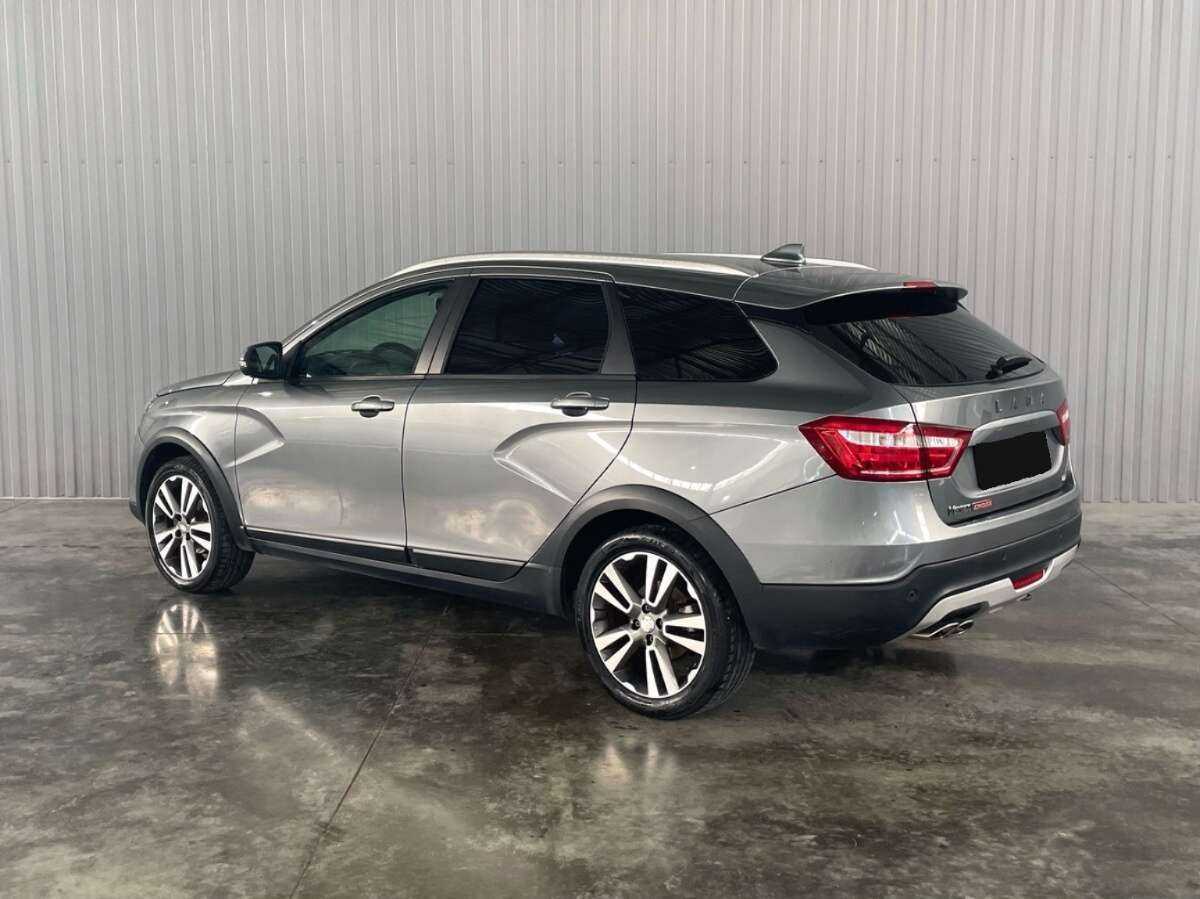 Lada (ВАЗ) Vesta 2018 года с пробегом. Фото: #6