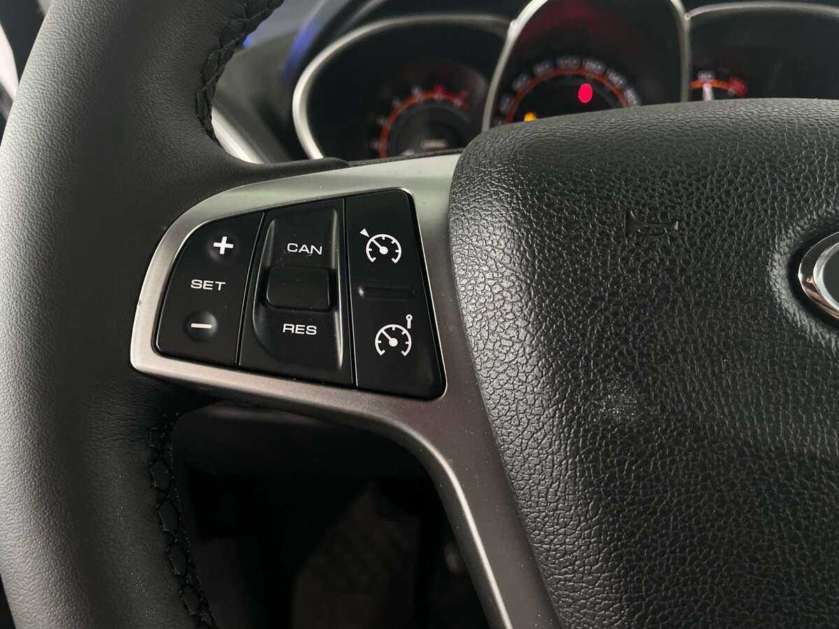 Lada (ВАЗ) Vesta 2018 года с пробегом. Фото: #10