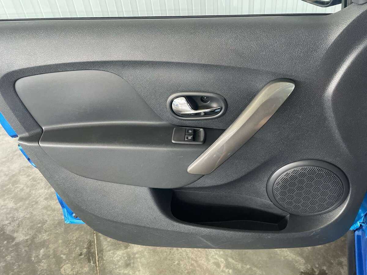 Renault Sandero 2018 года с пробегом. Фото: #14