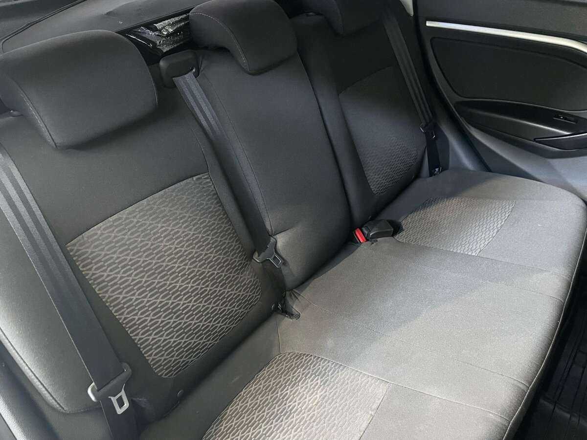 Lada (ВАЗ) Vesta 2018 года с пробегом. Фото: #17