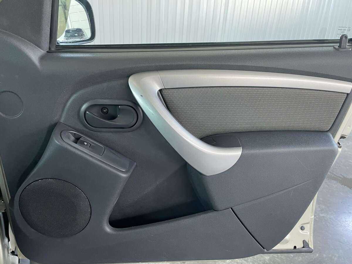 Renault Duster 2013 года с пробегом. Фото: #17