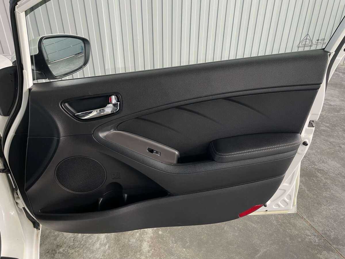Kia Cerato 2017 года с пробегом. Фото: #18