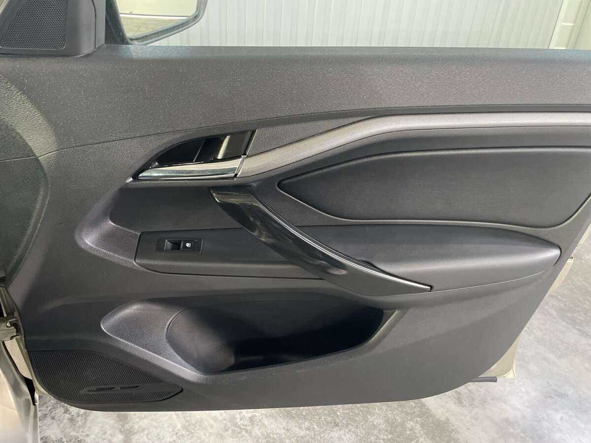 Lada (ВАЗ) Vesta 2017 года с пробегом. Фото: #20