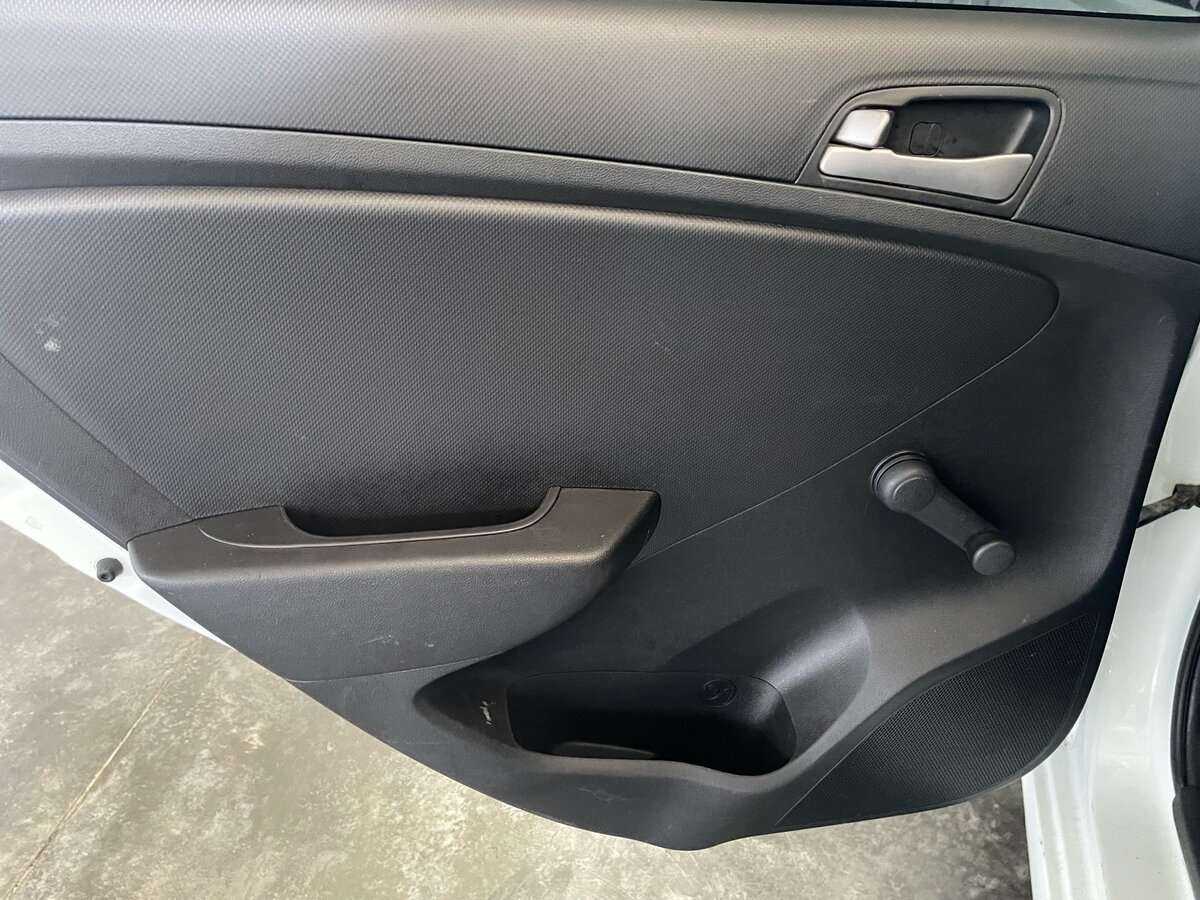 Hyundai Solaris 2014 года с пробегом. Фото: #19