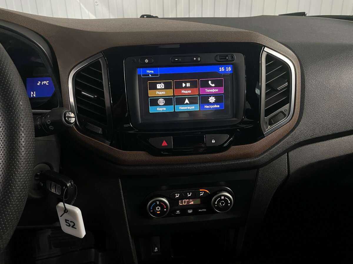 Lada (ВАЗ) XRAY 2017 года с пробегом. Фото: #16