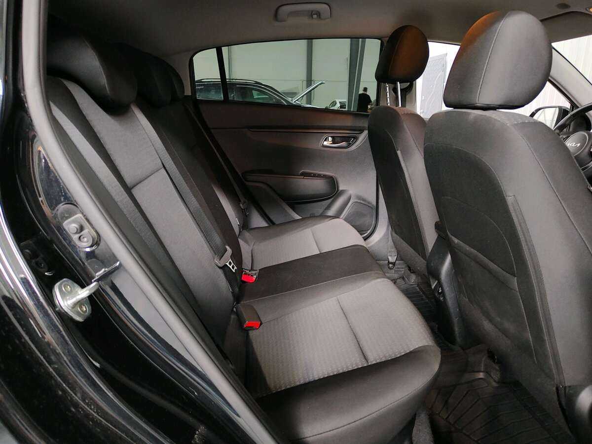 Kia Rio 2021 года с пробегом. Фото: #16