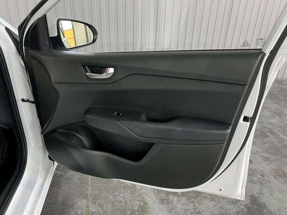 Hyundai Solaris 2021 года с пробегом. Фото: #13