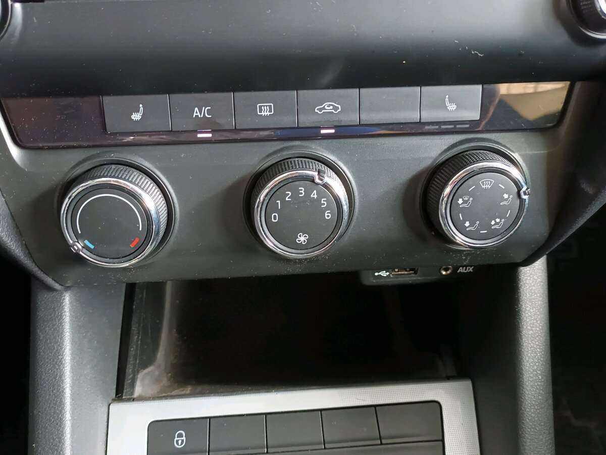 Skoda Octavia 2014 года с пробегом. Фото: #10